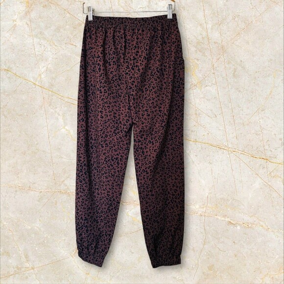 Half Moon Animal Print Jogger Pants Brown Cheetah Leopard Small Elastic Waist - Picture 4 of 5